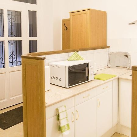 Authentic Klauzal Apartment Budapest Exterior photo