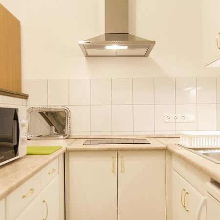 Authentic Klauzal Apartment Budapest Exterior photo