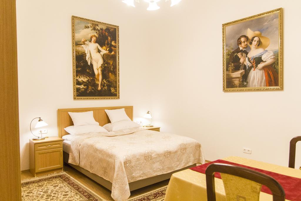 Authentic Klauzal Apartment Budapest Exterior photo