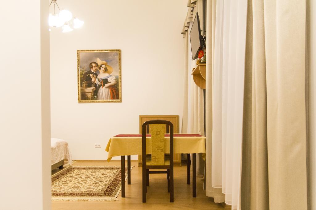 Authentic Klauzal Apartment Budapest Exterior photo
