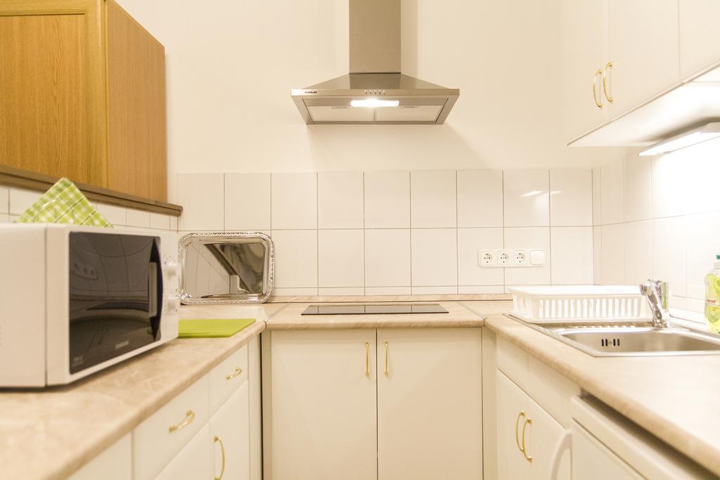 Authentic Klauzal Apartment Budapest Exterior photo