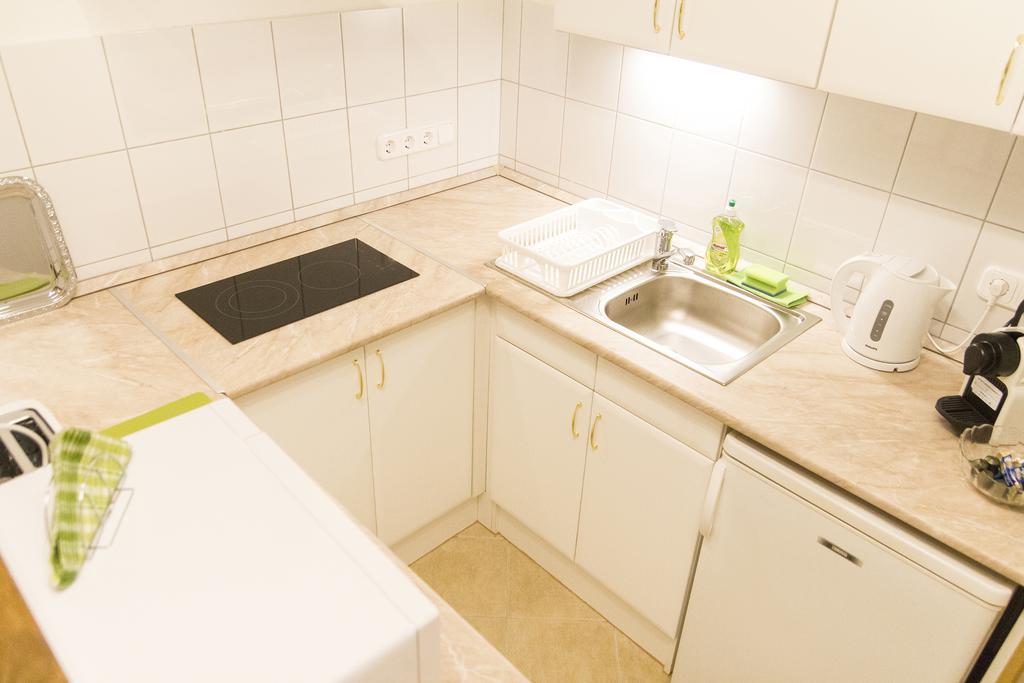 Authentic Klauzal Apartment Budapest Exterior photo
